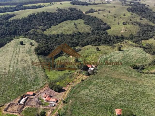 Casa / Sobrado para Venda em São Miguel Arcanjo/SP Área Rural de São Miguel Arcanjo
