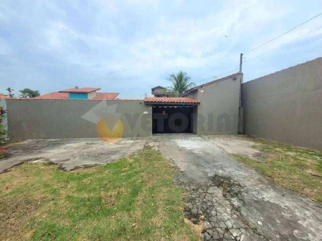 Casa / Sobrado para Venda em São Sebastião/SP Canto do Mar 3 Quartos