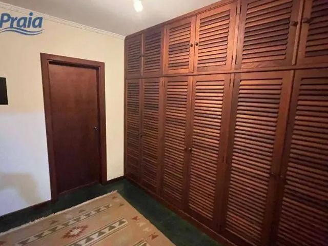 Casa / Sobrado para Venda em São Sebastião/SP Arrastao 4 Quartos