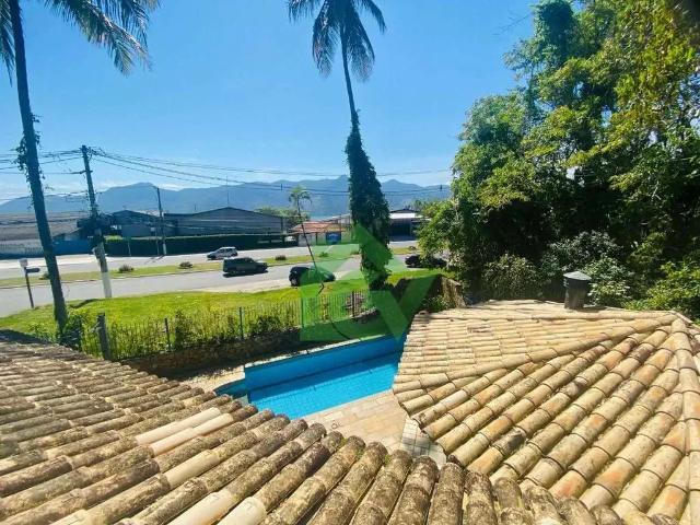 Casa / Sobrado para Venda em São Sebastião/SP Arrastao 5 Quartos