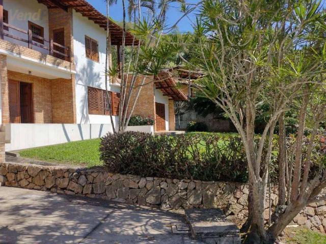 Casa / Sobrado para Venda em São Sebastião/SP Arrastao 5 Quartos