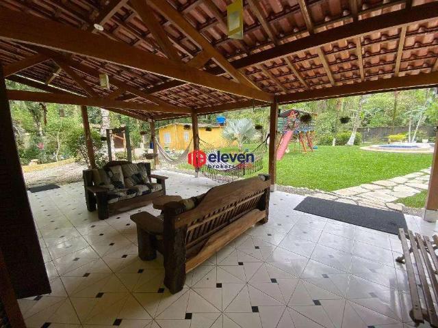 Casa / Sobrado para Venda em São Sebastião/SP Boiçucanga 4 Quartos