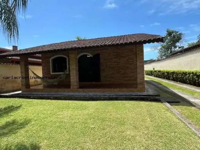 Casa / Sobrado para Venda em São Sebastião/SP Boracéia 3 Quartos