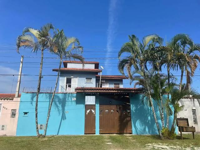 Casa / Sobrado para Venda em São Sebastião/SP Boracéia 4 Quartos