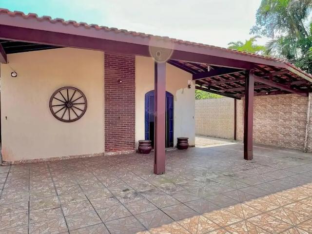 Casa / Sobrado para Venda em São Sebastião/SP Boracéia 4 Quartos