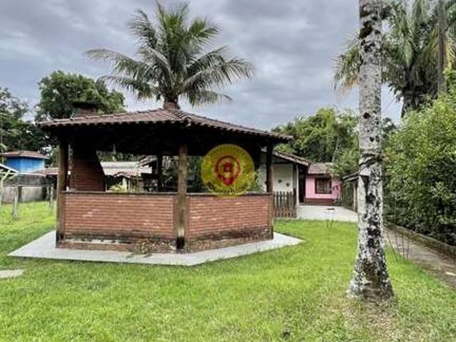 Casa / Sobrado para Venda em São Sebastião/SP Boracéia 4 Quartos