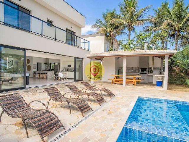 Casa / Sobrado para Venda em São Sebastião/SP Boracéia 5 Quartos