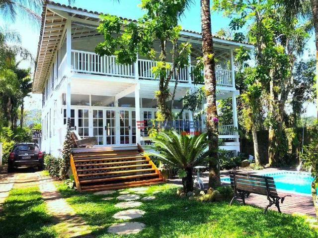 Casa / Sobrado para Venda em São Sebastião/SP Baleia 5 Quartos