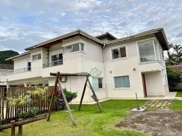 Casa / Sobrado para Venda em São Sebastião/SP Barequecaba 12 Quartos