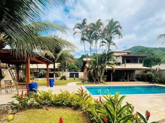 Casa / Sobrado para Venda em São Sebastião/SP Barra do Sahy 4 Quartos