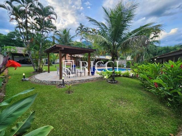 Casa / Sobrado para Venda em São Sebastião/SP Barra do Sahy 5 Quartos