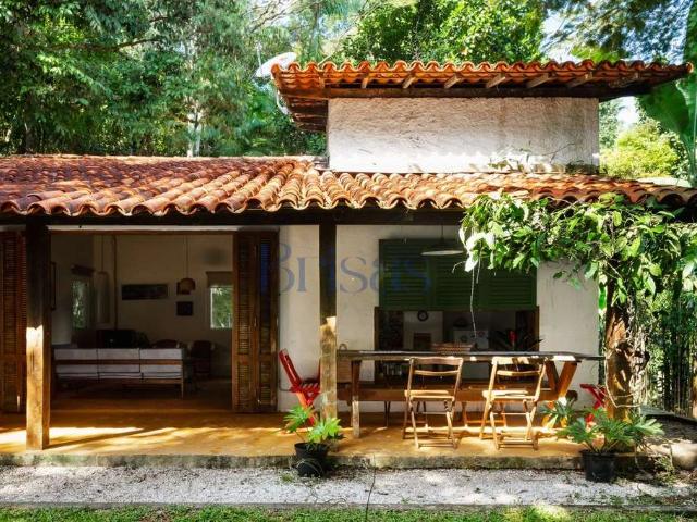 Casa / Sobrado para Venda em São Sebastião/SP Barra do Sahy 3 Quartos
