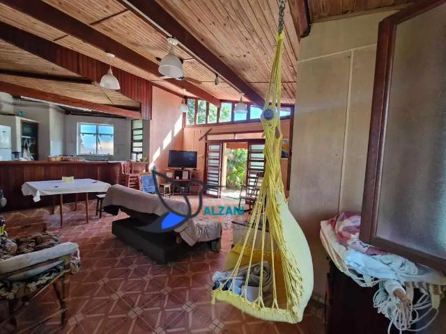 Casa / Sobrado para Venda em São Sebastião/SP Barra do Una 3 Quartos