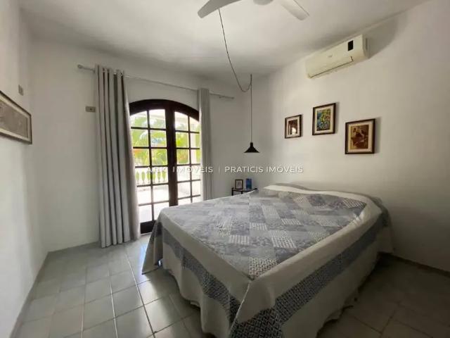 Casa / Sobrado para Venda em São Sebastião/SP Barra do Una 3 Quartos