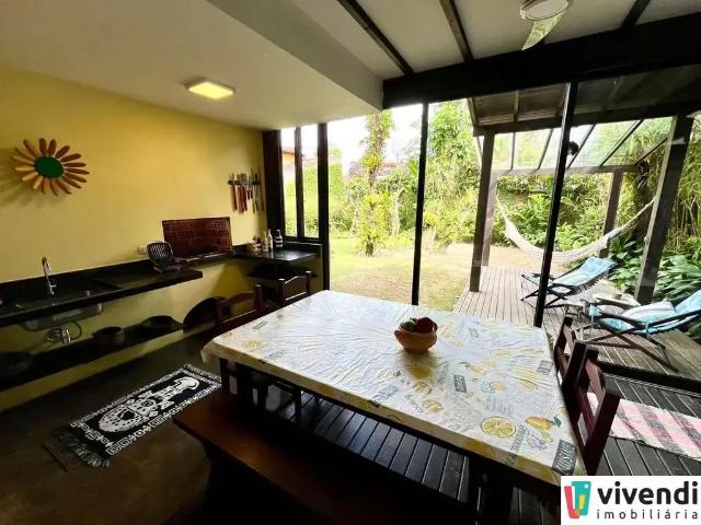 Casa / Sobrado para Venda em São Sebastião/SP Barra do Una 4 Quartos