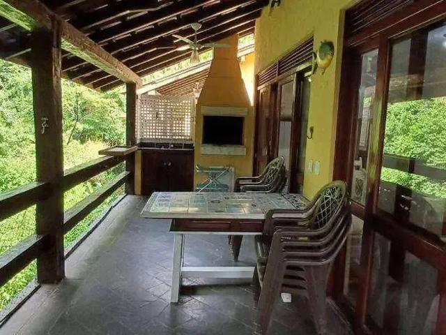 Casa / Sobrado para Venda em São Sebastião/SP Guaecá 4 Quartos