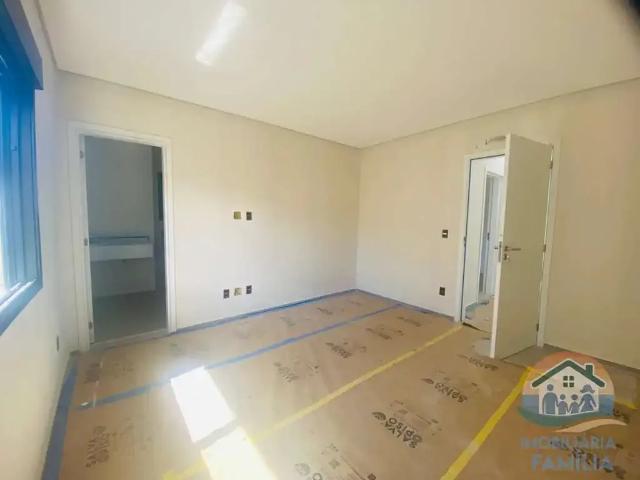 Casa / Sobrado para Venda em São Sebastião/SP Juquehy 4 Quartos