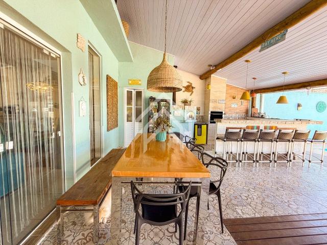 Casa / Sobrado para Venda em São Sebastião/SP Juquehy 4 Quartos