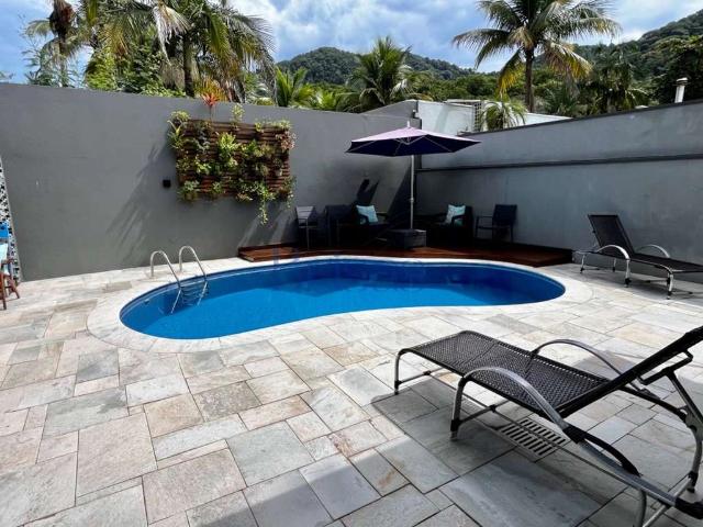 Casa / Sobrado para Venda em São Sebastião/SP Juquehy 4 Quartos