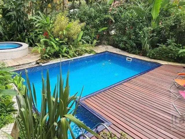 Casa / Sobrado para Venda em São Sebastião/SP Juquehy 7 Quartos