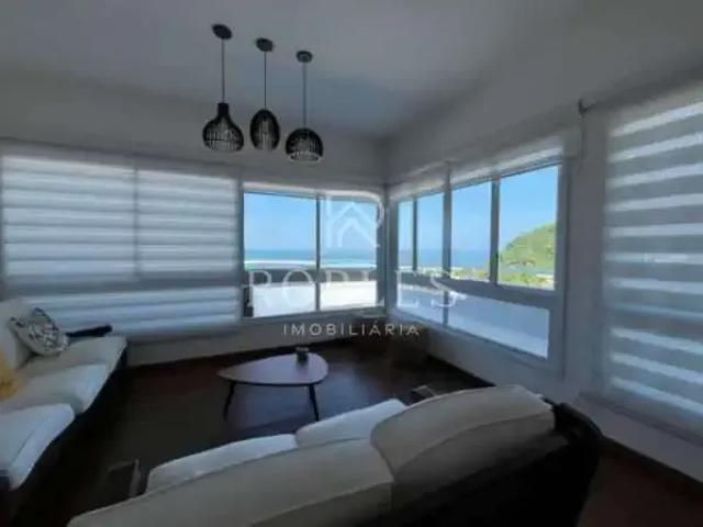 Casa / Sobrado para Venda em São Sebastião/SP Juquehy 3 Quartos