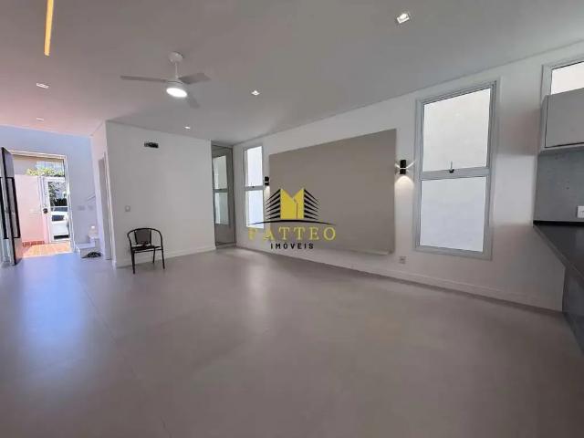 Casa / Sobrado para Venda em São Sebastião/SP Juquehy 3 Quartos