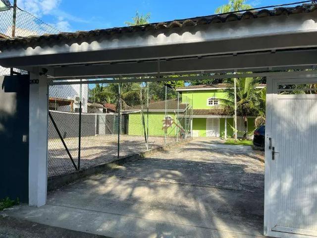 Casa / Sobrado para Venda em São Sebastião/SP Maresias 3 Quartos