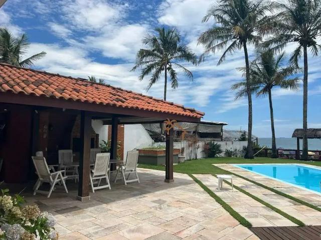 Casa / Sobrado para Venda em São Sebastião/SP Maresias 4 Quartos