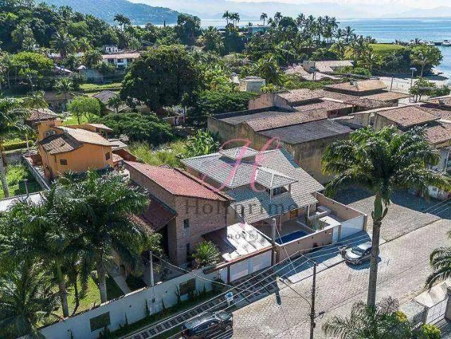 Casa / Sobrado para Venda em São Sebastião/SP Praia do Arrastão 4 Quartos