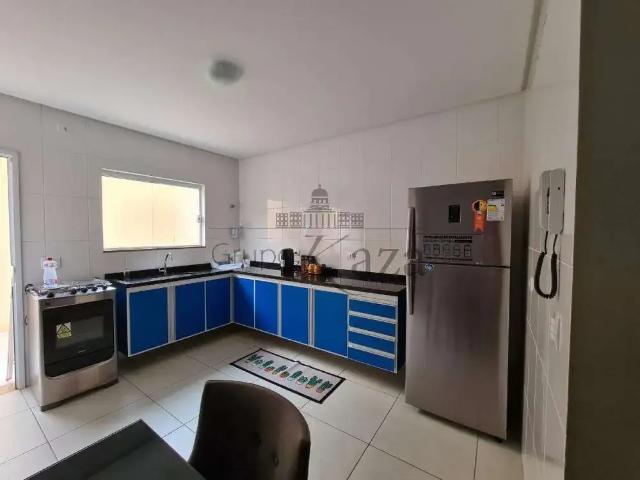 Casa / Sobrado para Venda em São Sebastião/SP Praia Deserta 2 Quartos