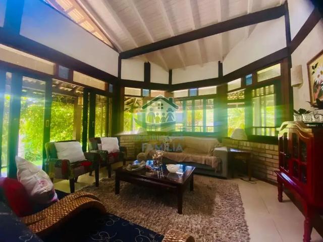 Casa / Sobrado para Venda em São Sebastião/SP Reserva Du Moulin 3 Quartos