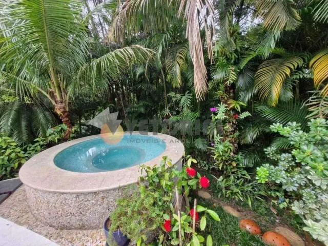 Casa / Sobrado para Venda em São Sebastião/SP Toque Toque Pequeno 4 Quartos