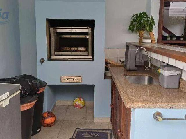 Casa / Sobrado para Venda em São Sebastião/SP Toque Toque Pequeno 5 Quartos