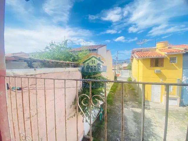 Casa / Sobrado para Venda em São Sebastião/SP Vila Amélia 3 Quartos