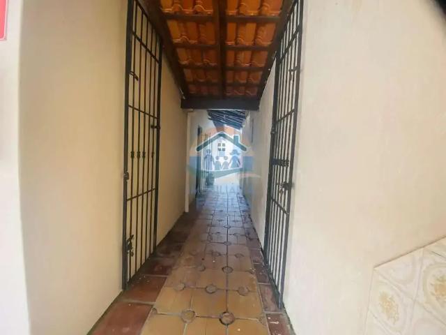 Casa / Sobrado para Venda em São Sebastião/SP Vila Amélia 6 Quartos