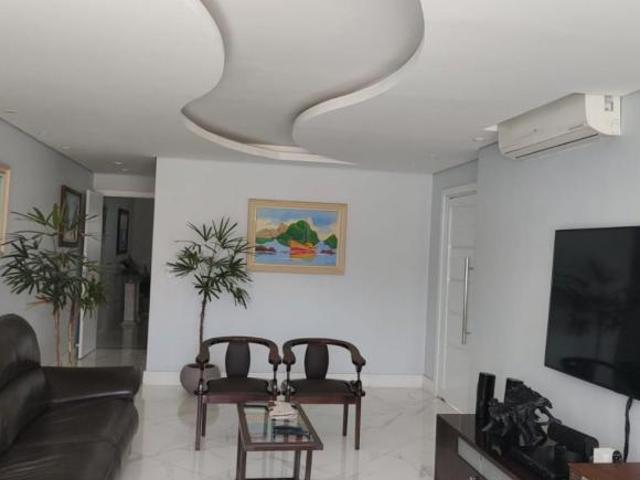 Casa / Sobrado para Venda em São Paulo, Jaguaré, 4 dormitórios, 2 suítes, 4 banheiros, 3 vagas