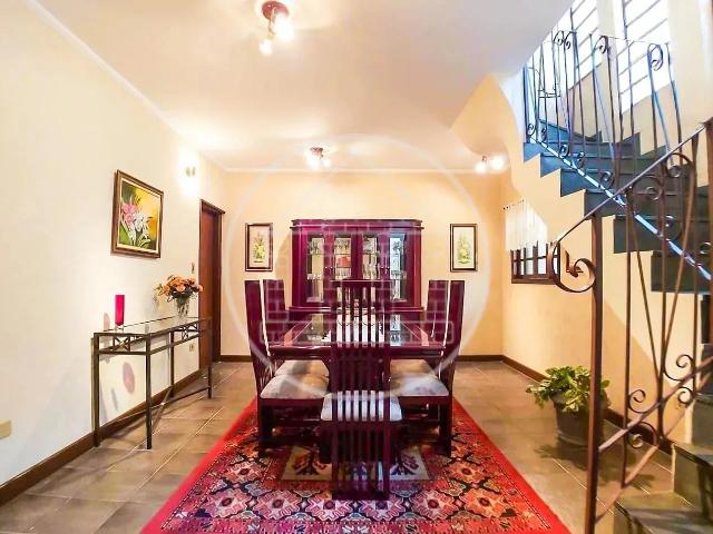 Casa / Sobrado para Venda em São Paulo/SP Terceira Divisão de Interlagos 3 Quartos