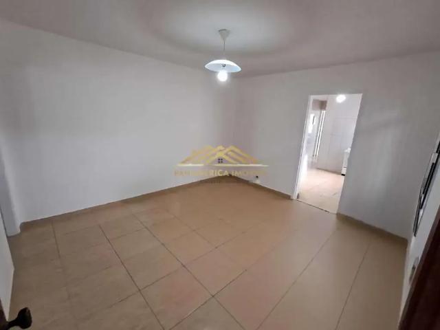 Casa / Sobrado para Venda em São Paulo/SP Terceira Divisão de Interlagos 2 Quartos