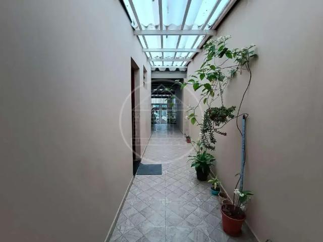 Casa / Sobrado para Venda em São Paulo/SP Terceira Divisão de Interlagos 4 Quartos
