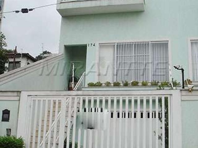 Casa / Sobrado para Venda em São Paulo/SP Tremembé 4 Quartos
