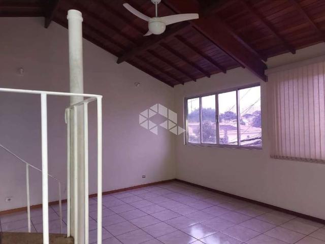 Casa / Sobrado para Venda em São Paulo/SP Tremembé 5 Quartos