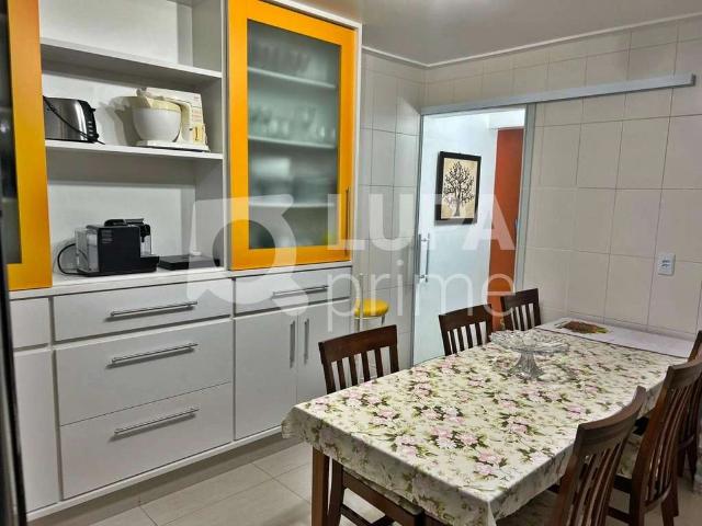 Casa / Sobrado para Venda em São Paulo/SP Tremembé 3 Quartos
