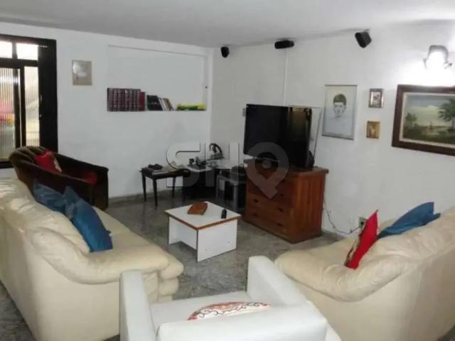 Casa / Sobrado para Venda em São Paulo/SP Vila Madalena 3 Quartos
