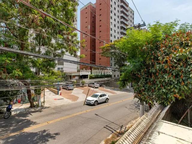 Casa / Sobrado para Venda em São Paulo/SP Vila Madalena 3 Quartos