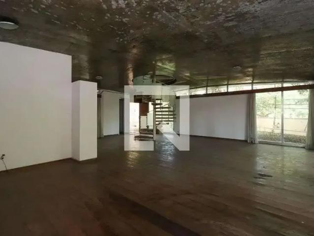 Casa / Sobrado para Venda em São Paulo/SP Vila Madalena 3 Quartos