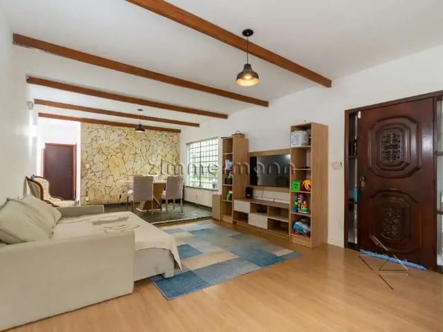 Casa / Sobrado para Venda em São Paulo/SP Vila Madalena 3 Quartos