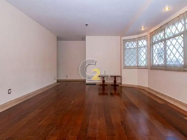 Casa / Sobrado para Venda em São Paulo/SP Vila Madalena 3 Quartos