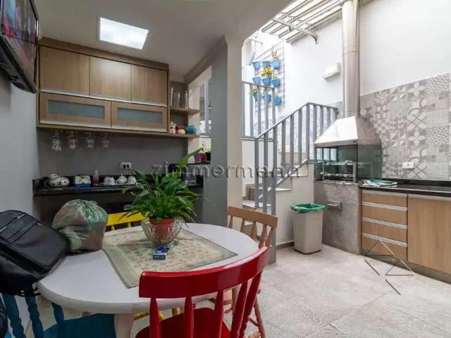 Casa / Sobrado para Venda em São Paulo/SP Vila Madalena 3 Quartos