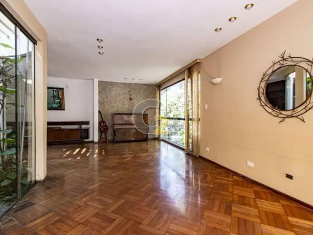 Casa / Sobrado para Venda em São Paulo/SP Vila Madalena 3 Quartos