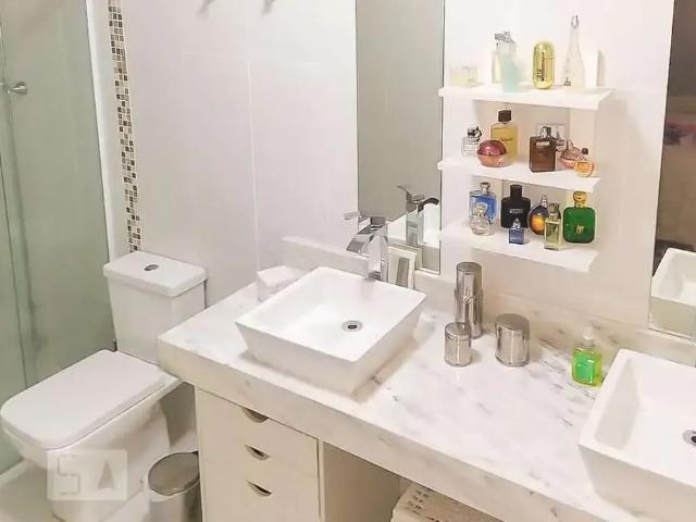 Casa / Sobrado para Venda em São Paulo/SP Vila Madalena 3 Quartos